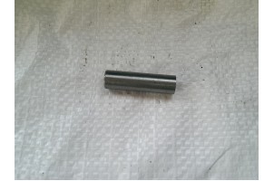 Тайга 214, 245 Палець поршня бензопила 